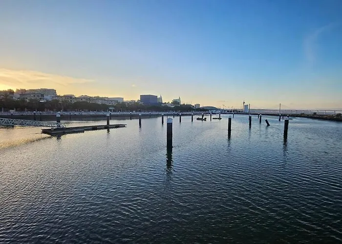 Barco Classic 25 Expo Botel *